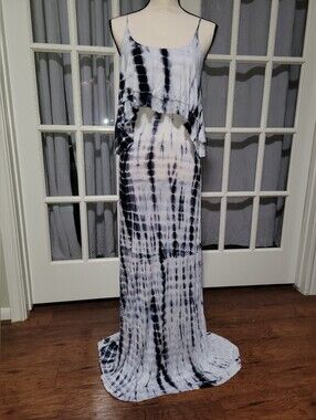 Mimi Chica Blue and White Tie-Dye Maxi Dress